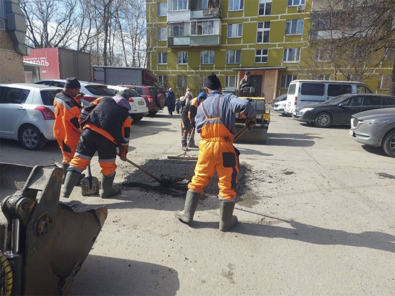 Более 1000 ям устранили в округе с начала года Новости Королёва 