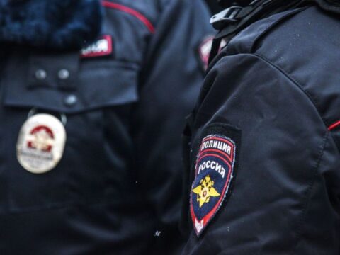 Полиция разбирается в конфликте между жительницей Королева и агрессивной компанией Новости Королёва 